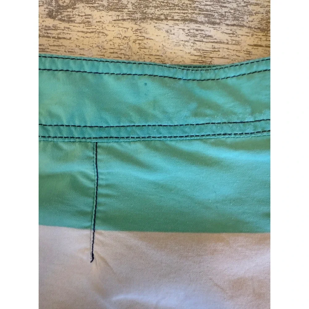 PATAGONIA Striped Board Shorts Swim‎ Trunks Men's Size 35 Casual Beach Surf Pool